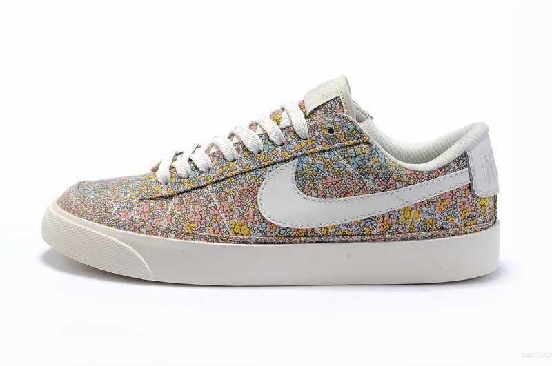 nike blazer low black white discount envente blazer nike pas cher